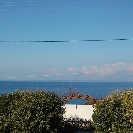 Villa Sul Mare Chalkís Dış mekan fotoğraf
