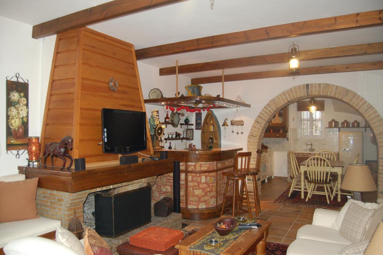 Villa Sul Mare Chalkís Dış mekan fotoğraf